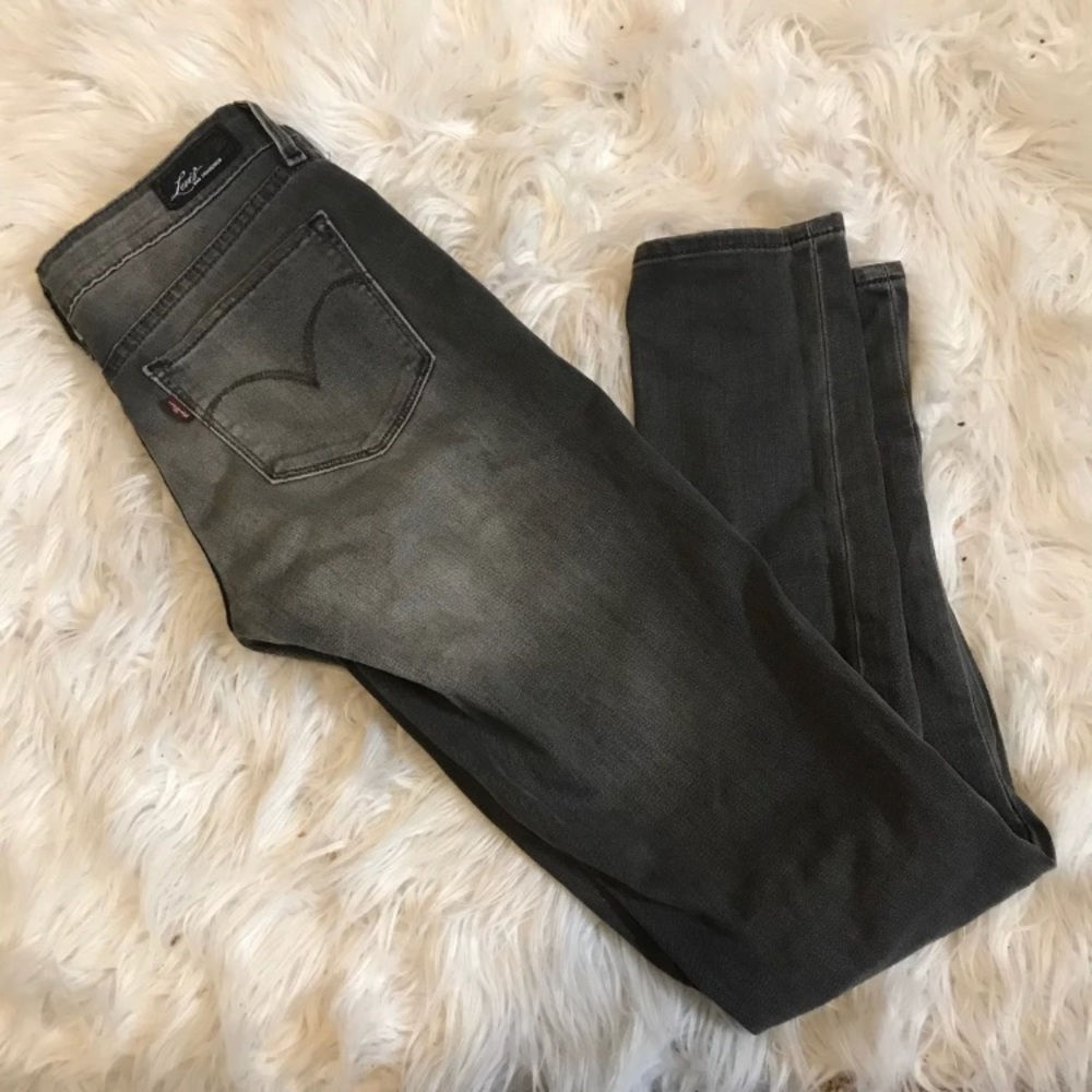 Levi jeans 👖